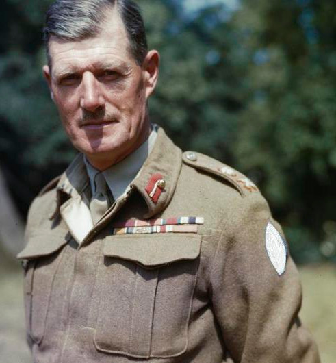 Primer plano de General Eugene Linton